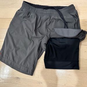 Rhone shirts medium lined Grey